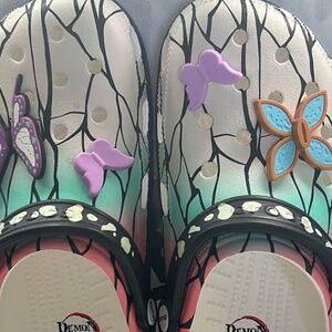 Crocs x Demon Slayer Classic Clog Shinobu Kocho Men Unisex Sandal 211412-90H